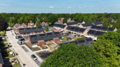 Oplevering nieuwbouw Kooistraat Vriezenveen: 14 woningen door EZB